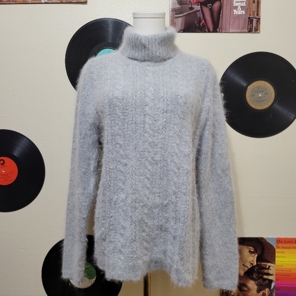 White Stag | Light Gray Angora Blend Turtleneck